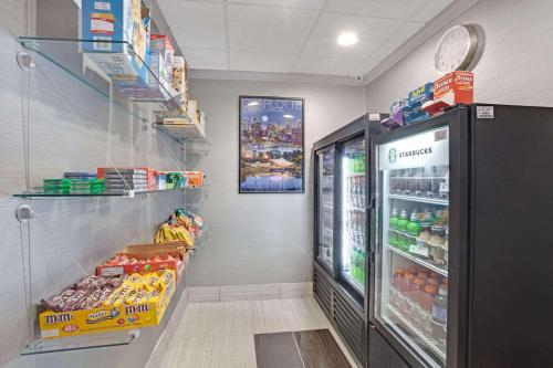 wyndham garden charlotte airport southeast