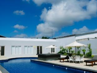 azana style hotel pamekasan madura