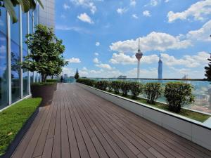 flixses suites at platinum klcc