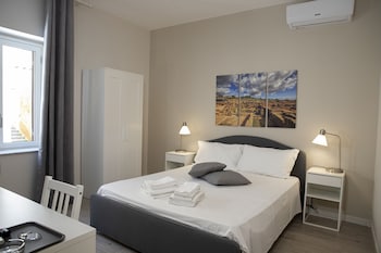 esseneto rooms