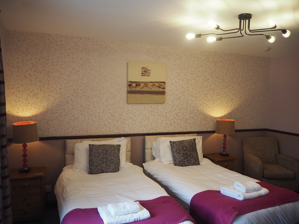 meare manor