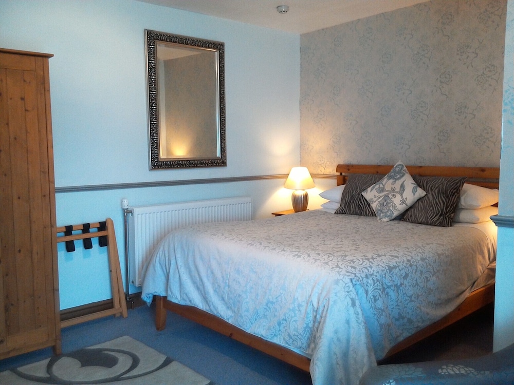 meare manor
