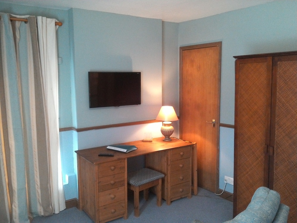 meare manor