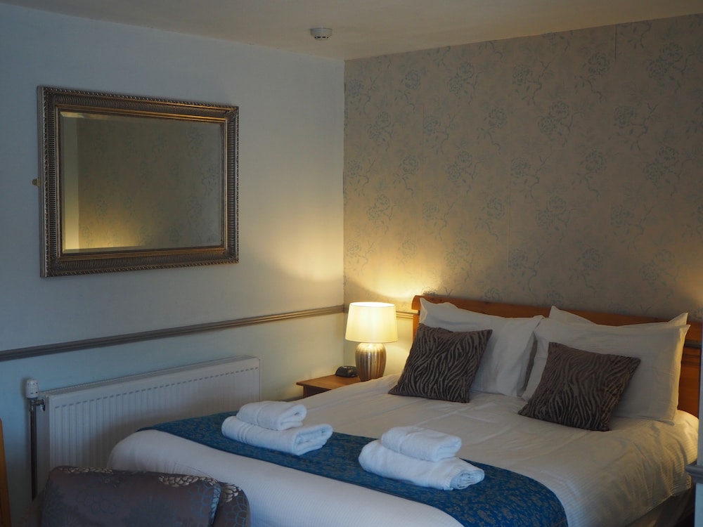 meare manor