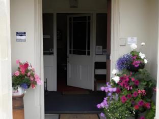 meare manor
