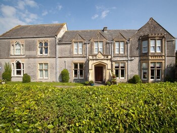 meare manor