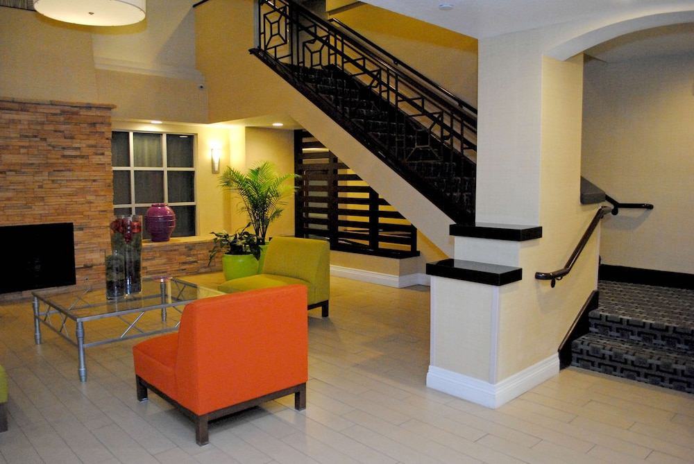 doubletree by hilton chatsworth