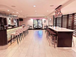 doubletree by hilton chatsworth