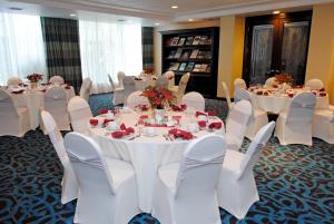 doubletree by hilton chatsworth
