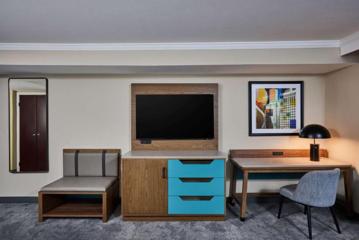 doubletree by hilton chatsworth