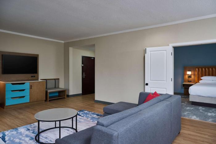 doubletree by hilton chatsworth