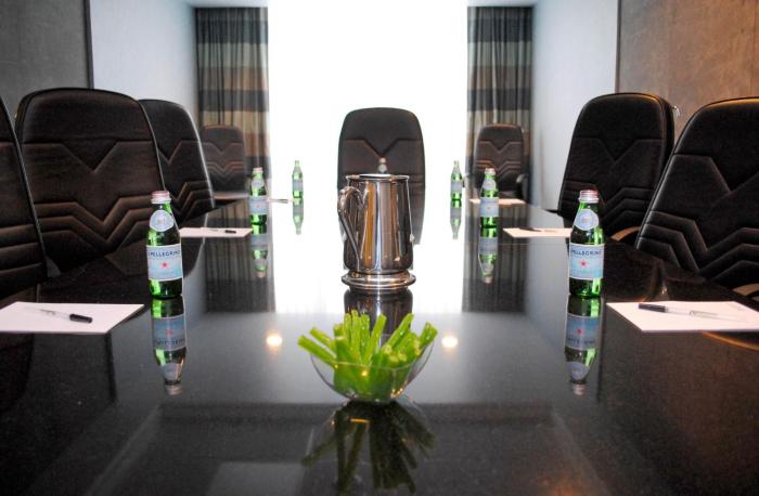 doubletree by hilton chatsworth