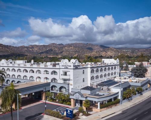 doubletree by hilton chatsworth