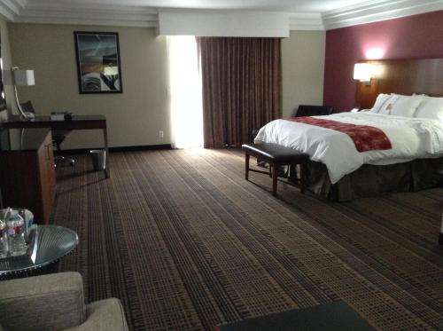 doubletree by hilton chatsworth