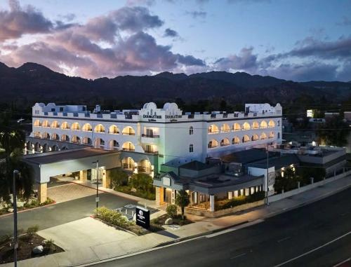 doubletree by hilton chatsworth