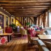 the saracens head hotel