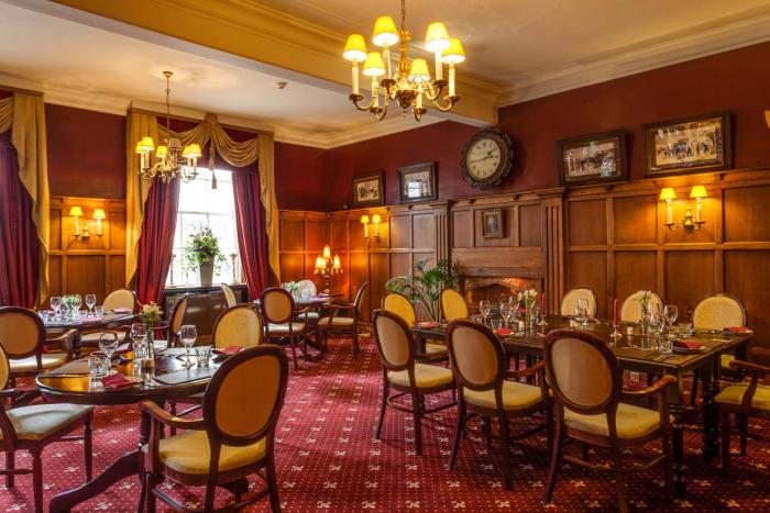 the saracens head hotel