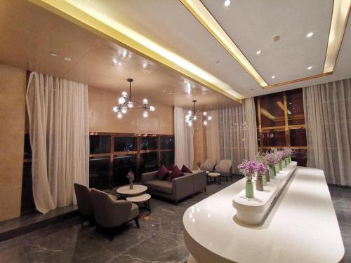 lavande hotel wuxi east railway station