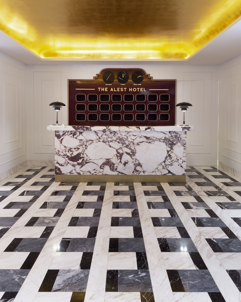 the alest hotel