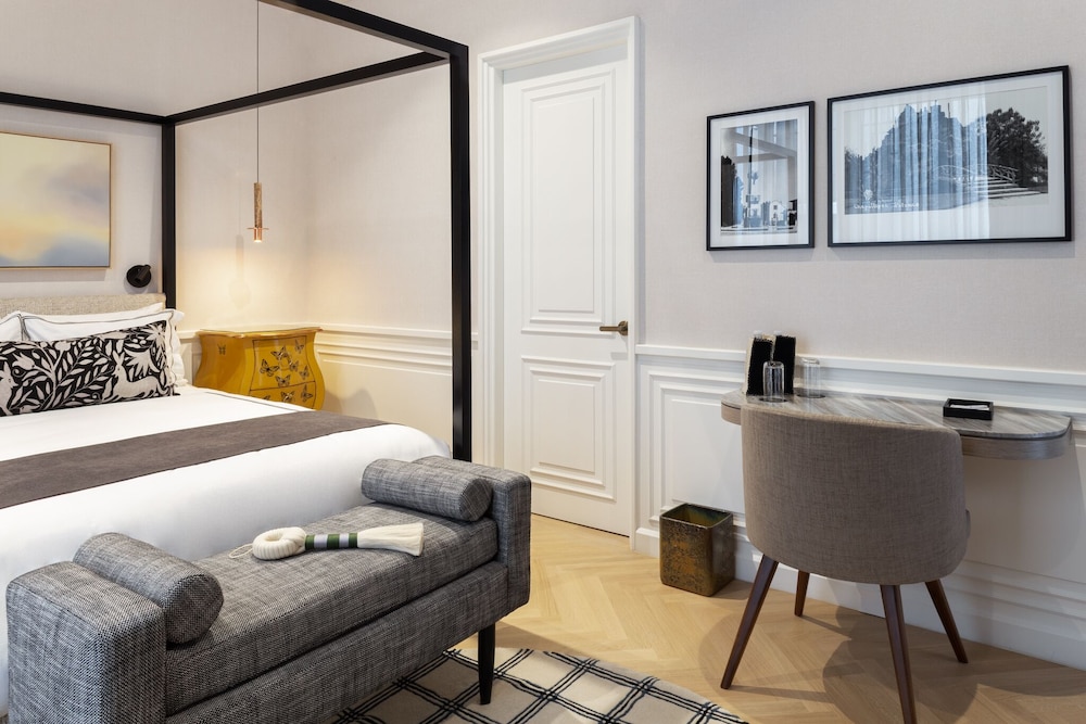 the alest hotel