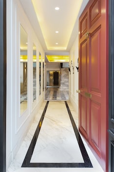 the alest hotel