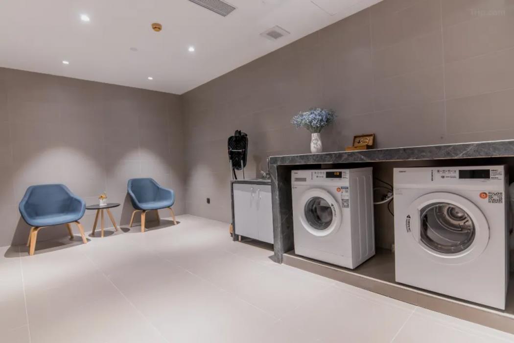 home inn selected shanghai expo garden chengshan road metro station