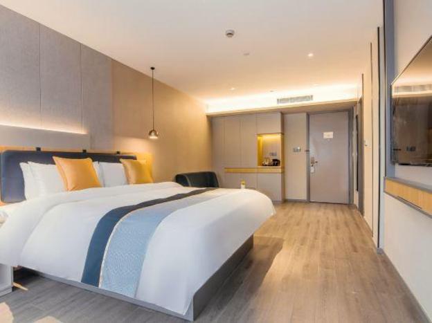 home inn selected shanghai expo garden chengshan road metro station