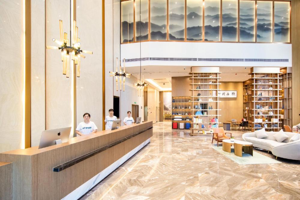 atour hotel zhonghan north station v park