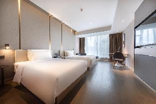 atour hotel zhonghan north station v park