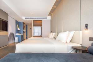 atour hotel zhonghan north station v park