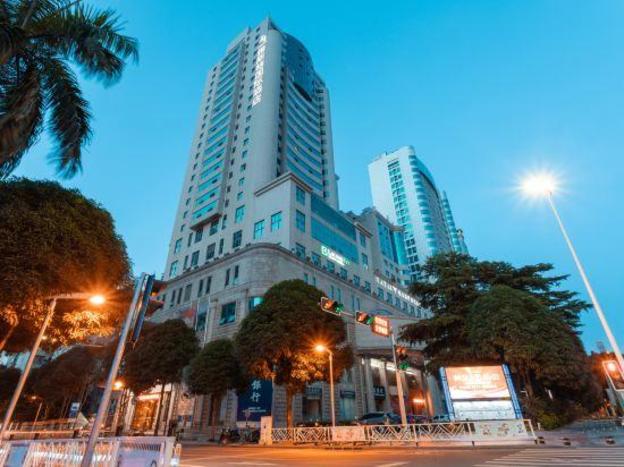 yeste international hotel jinhu plaza south lake park subway station