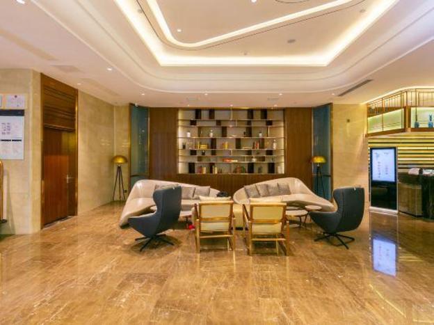 yeste international hotel jinhu plaza south lake park subway station