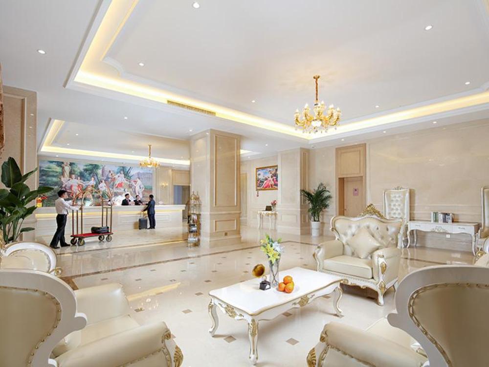 vienna hotel yunnan baoshan yongchang road airport
