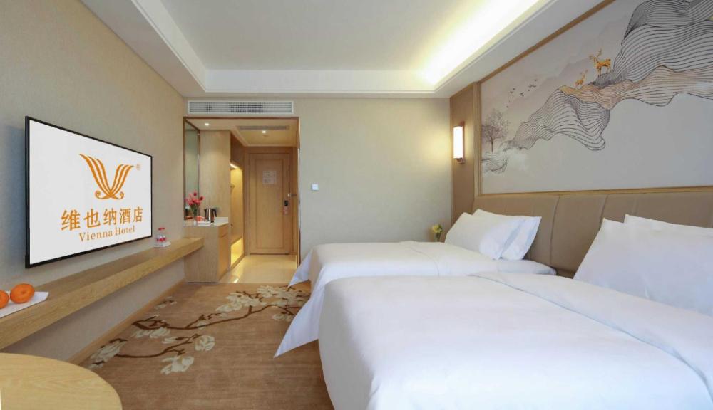 vienna hotel yunnan baoshan yongchang road airport