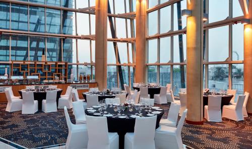 intercontinental doha the city by ihg