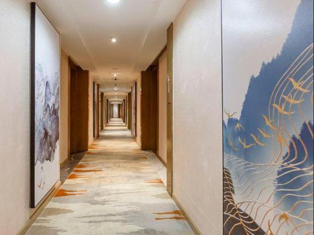 vienna international hotel loudi stadium