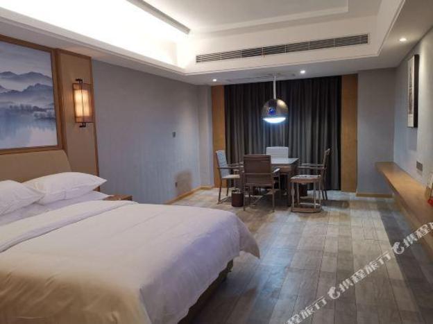 vienna international hotel loudi stadium