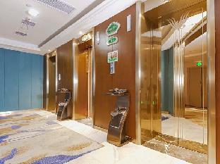 vienna international hotel loudi stadium