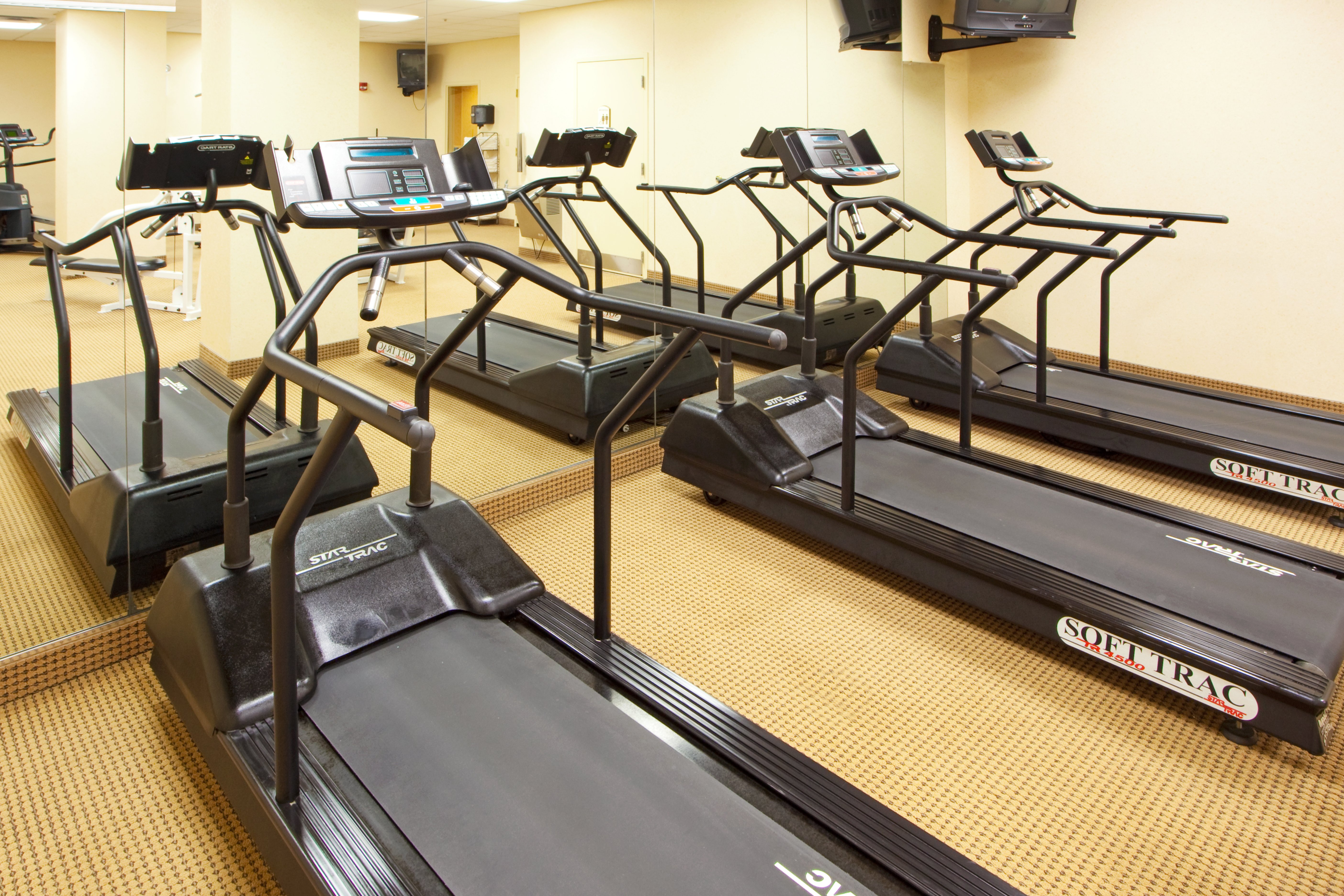 holiday inn chantilly dulles expo center by ihg