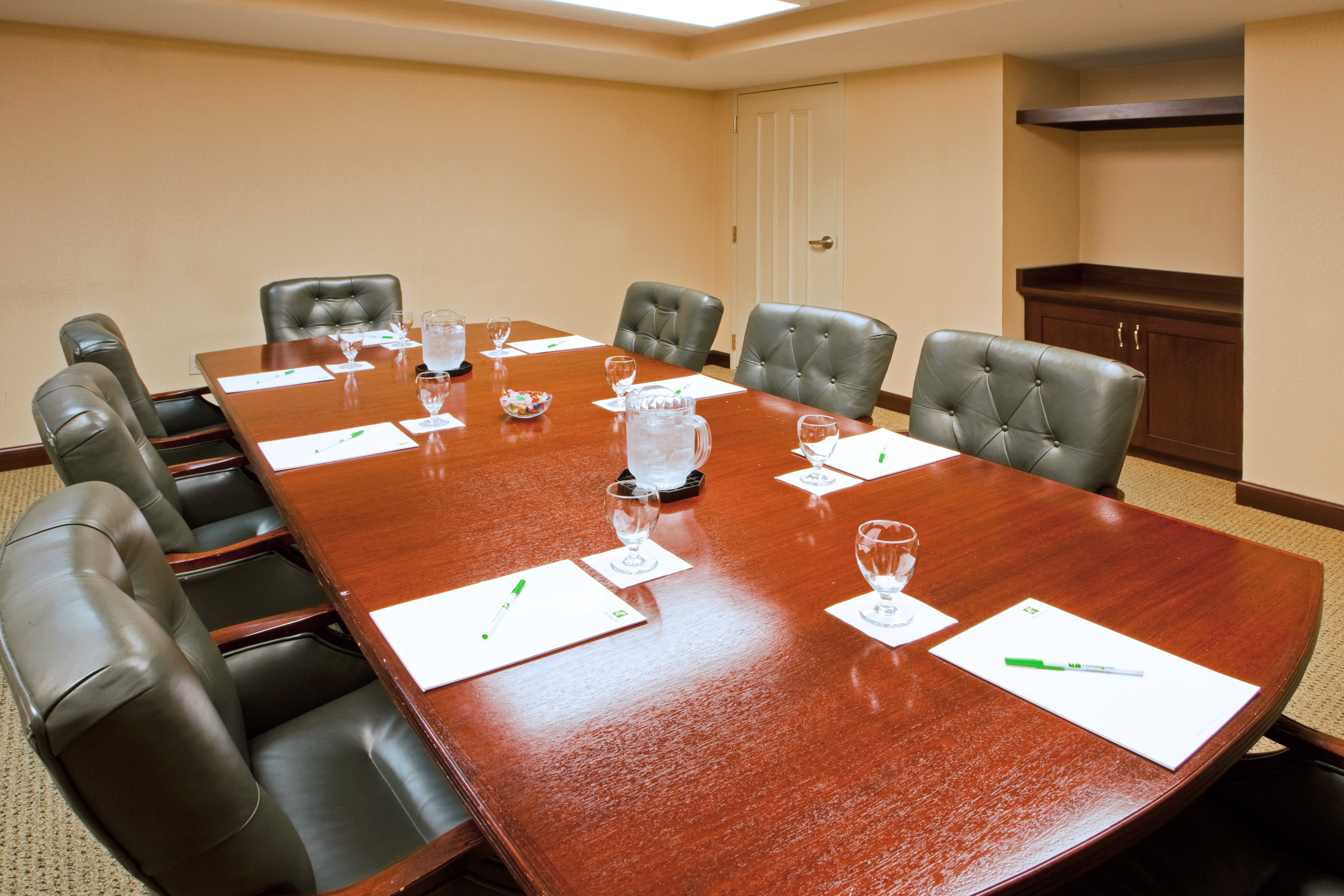 holiday inn chantilly dulles expo center by ihg