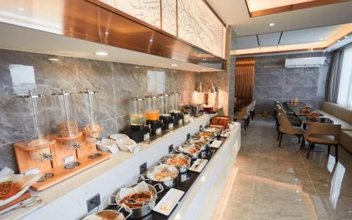 poltton international service apartment haifeng