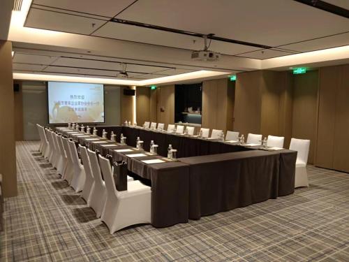 poltton international service apartment haifeng