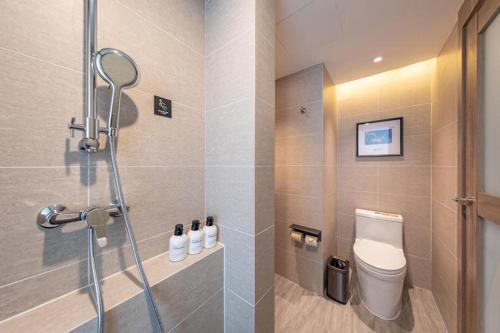 atour hotel lanzhou anning zhonghai plaza