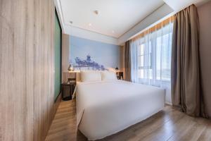 atour hotel lanzhou anning zhonghai plaza