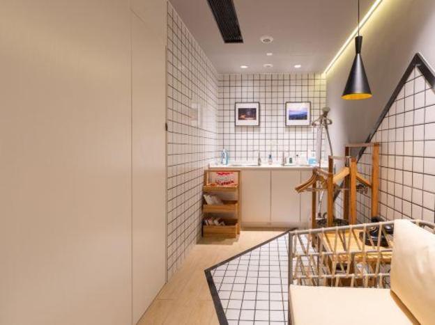 atour hotel linyi beijing road