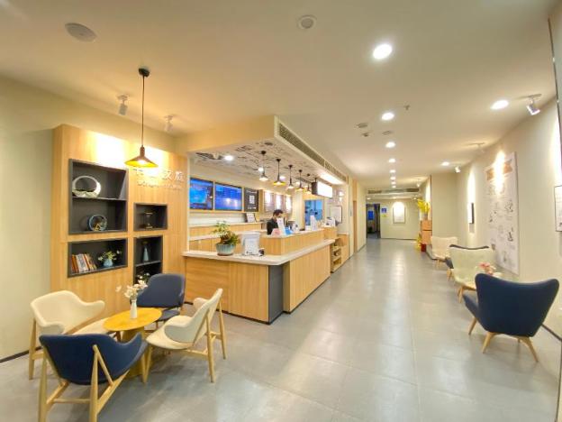 hanting hotel guangyuan central hospital maternity children branch