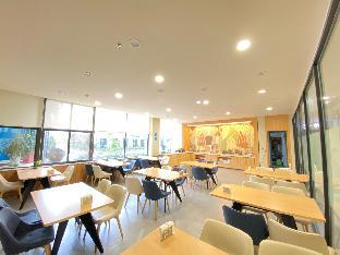 hanting hotel guangyuan central hospital maternity children branch