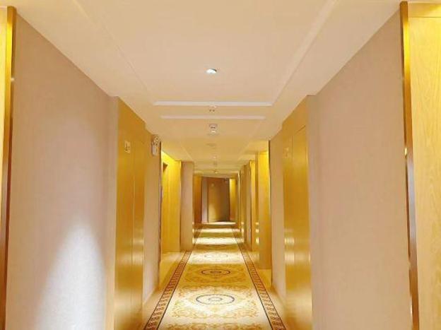 vienna international hotel shuanglong airport store of guiyang airport