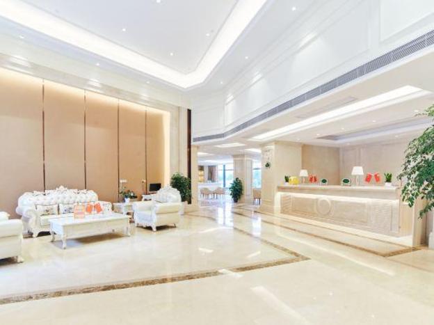 vienna international hotel shuanglong airport store of guiyang airport
