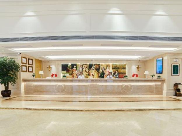 vienna international hotel shuanglong airport store of guiyang airport